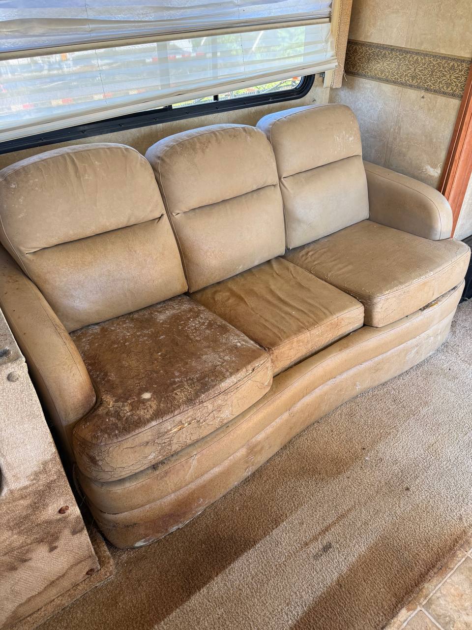 What Illinois Winter Storage Does to RV Upholstery
